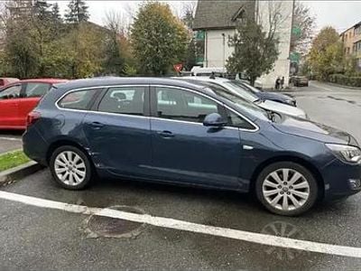 Second-hand Opel Astra 143 CP (105 kW) 2010 Break