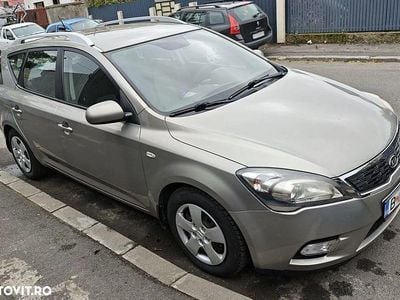 Culoaregri Utilizat 2012 Kia Ceed Sportswagon Vision Break | 3.999 EUR