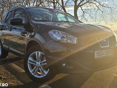 Nissan Qashqai +2