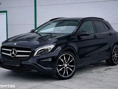 Second-hand Mercedes GLA220 170 CP (125 kW) 2015 Culoarenegru SUV