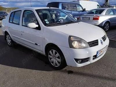 Alb Utilizat 2008 Renault Symbol II Berlinǎ | 2.200 EUR (Preț OK)