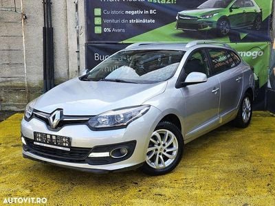 Second-hand Renault Mégane GrandTour Initiale Paris 115 CP (84 kW) 2015 Culoareargint Break