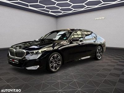 Culoarenegru Second-hand 2024 BMW 520 Comfort Edition Berlinǎ | 56.858 EUR (Scump)