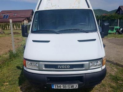 second-hand Iveco Daily cu AC