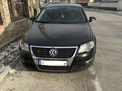 Second-hand VW Passat 105 CP (77 kW) 2010 Berlinǎ