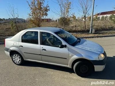 Gri Utilizat 2007 Dacia Logan Berlinǎ | 1.400 EUR (Preț bun)