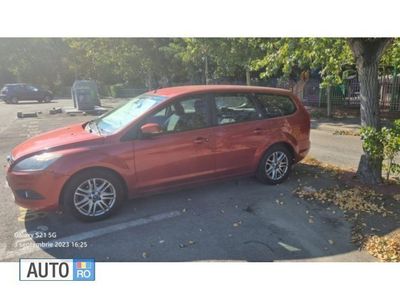 second-hand Ford Focus mk2 1,6 tdci 109 cp model Ghia 2008