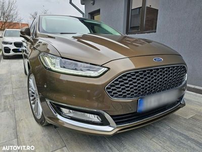 second-hand Ford Mondeo 2.0 HEV Vignale