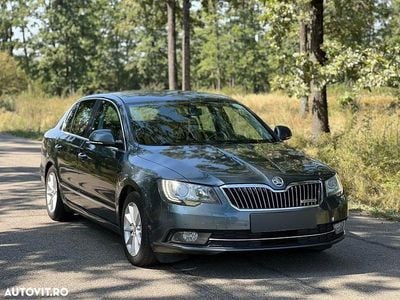 Culoaregri Utilizat 2014 Skoda Superb GreenLine Berlinǎ | 7.800 EUR (Puțin scump)