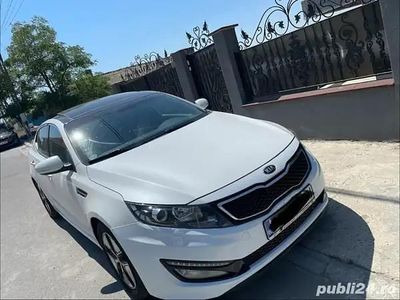 Second-hand Kia Optima Hybrid 190 CP (139 kW) 2014 Berlinǎ