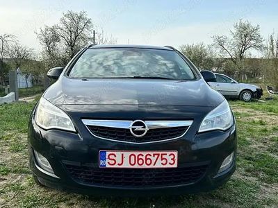 Second-hand 2011 Opel Astra Break | 3.999 EUR (Puțin scump)