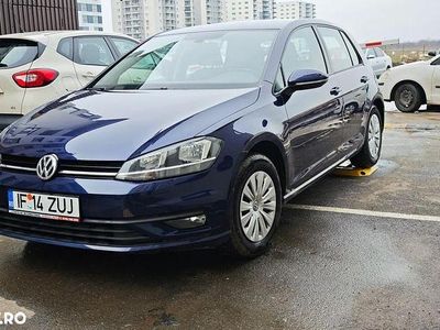 Culoarealbastru Utilizat 2018 VW Golf VII Trendline Hatchback | 11.600 EUR (Puțin scump)