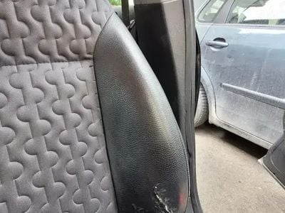 Second-hand Opel Corsa 70 CP (51 kW) 2012 Berlinǎ