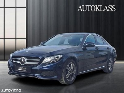 Second-hand Mercedes C250 211 CP (155 kW) 2015 Culoarealbastru Berlinǎ