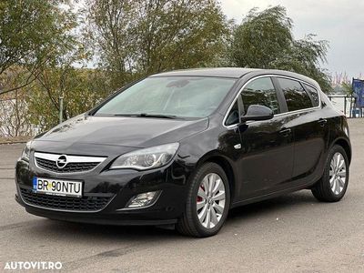 Second-hand Opel Astra Classic 110 CP (80 kW) 2011 Culoarenegru Berlinǎ