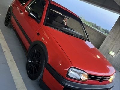 second-hand VW Golf III 