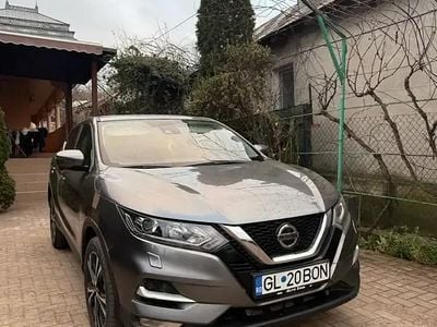 Gri Utilizat 2019 Nissan Qashqai SUV | 15.900 EUR (Preț OK)