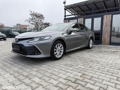 Culoaregri Utilizat 2021 Toyota Camry Business Edition Berlinǎ | 25.350 EUR (Preț OK)