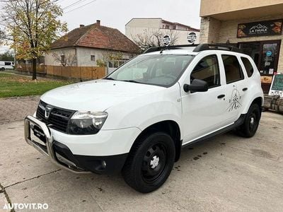 Alb Utilizat 2013 Dacia Duster SUV | 6.650 EUR