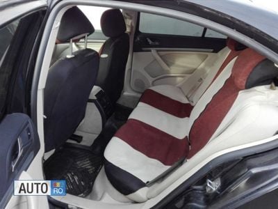 Second-hand Skoda Octavia 105 CP (77 kW) 2006 Negru Berlinǎ