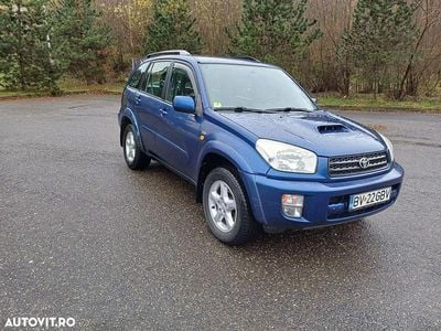 Culoarealbastru Utilizat 2002 Toyota RAV4 Edition SUV | 3.700 EUR (Scump)