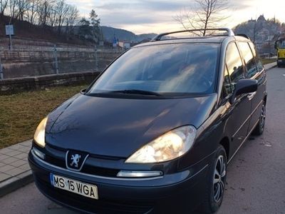 Peugeot 807