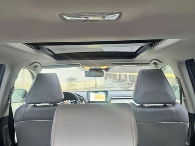 Culoarealbastru Second-hand 2020 Toyota RAV4 Hybrid Luxury SUV | 29.999 EUR (Preț OK)