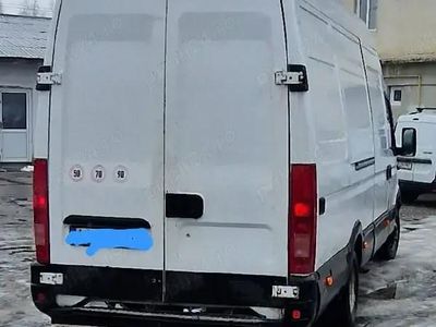 Second-hand Iveco Daily 170 CP (125 kW) 2004 Van