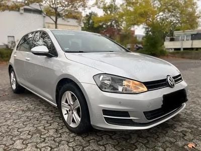 Argintiu Utilizat 2014 VW Golf VII Hatchback | 7.750 EUR (Preț bun)