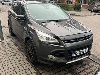 Second-hand Ford Kuga Titanium 180 CP (132 kW) 2016 Culoaregri SUV