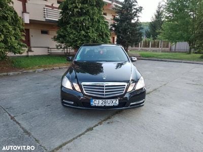 Mercedes E200
