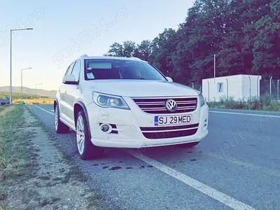 Alb Utilizat 2011 VW Tiguan R-line SUV | 8.150 EUR
