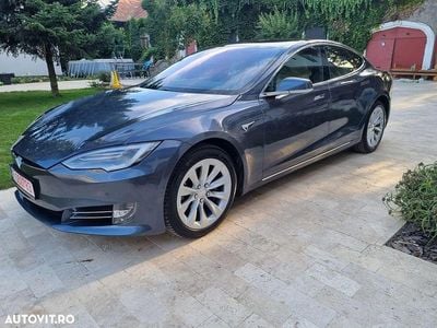 Second-hand Tesla Model S 420 kW (572 CP) 2020 Culoaregri Hatchback