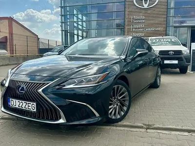 Second-hand 2019 Lexus ES300H Berlinǎ | 38.000 EUR