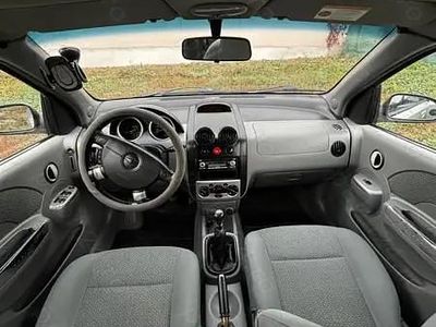 Gri Utilizat 2005 Chevrolet Kalos Berlinǎ | 1.000 EUR