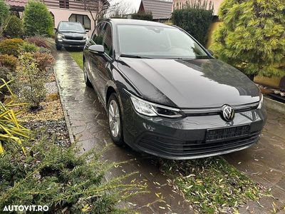Culoaregri Utilizat 2024 VW Golf VIII Comfortline Hatchback | 14.490 EUR