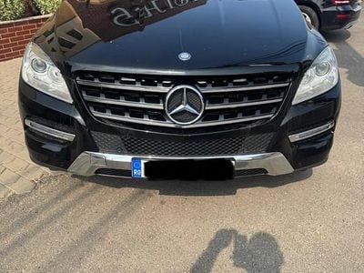 Negru Utilizat 2014 Mercedes ML250 SUV | 10.500 EUR