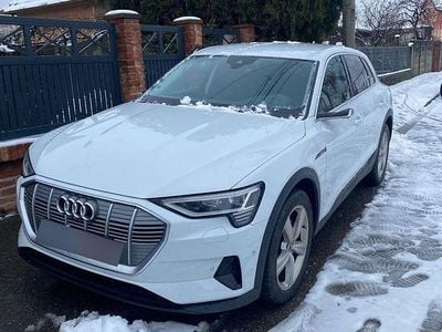 Culoarealb Second-hand 2020 Audi e-tron SUV | 28.600 EUR (Preț OK)