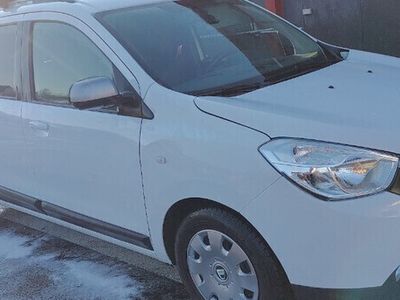 second-hand Dacia Lodgy 2016 7 locuri 110CP