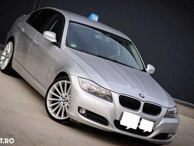 Culoareargint Utilizat 2009 BMW 318 Lifestyle Berlinǎ | 4.500 EUR (Preț bun)