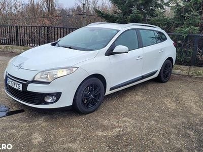 Culoarealb Utilizat 2012 Renault Mégane GrandTour Dynamique Break | 3.599 EUR (Preț bun)