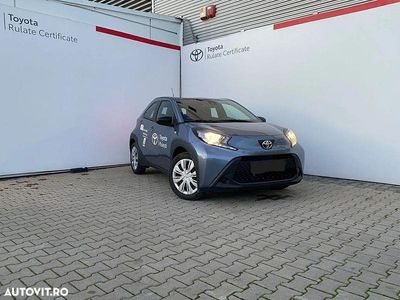 Culoarealbastru Utilizat 2025 Toyota Aygo X SUV | 16.500 EUR