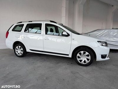 Second-hand Dacia Logan 75 CP (55 kW) 2015 Culoarealb Van