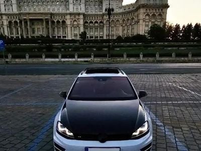 Utilizat 2016 VW Golf VII R Break | 22.423 EUR