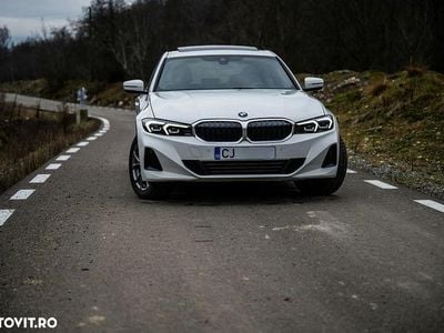 Culoarealb Utilizat 2024 BMW 330 Sport Line Berlinǎ | 39.499 EUR (Preț bun)