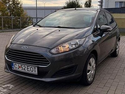 Second-hand Ford Fiesta 60 CP (44 kW) 2015 Culoaregri