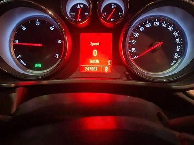 Culoaregri Utilizat 2010 Opel Insignia Sport Break | 4.800 EUR (Puțin scump)