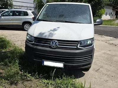 Alb Utilizat 2016 VW Transporter Van | 11.200 EUR