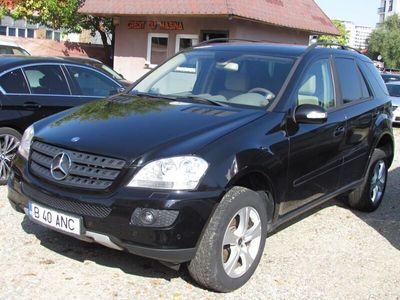 Mercedes ML320