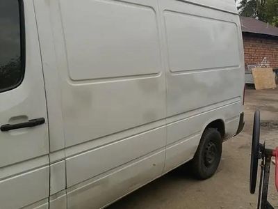 Utilizat 2004 Mercedes Sprinter Van | 3.500 EUR